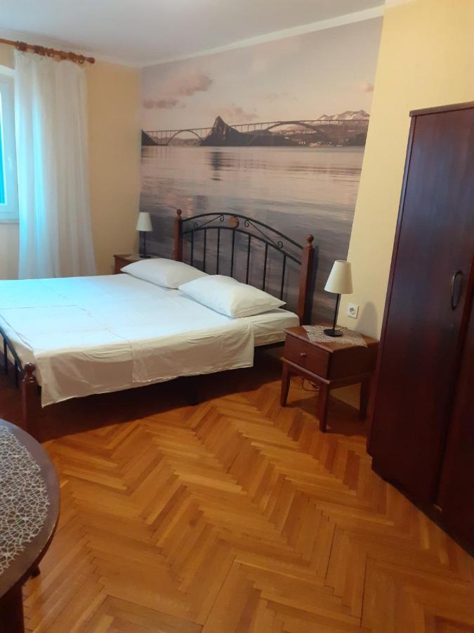 Kuca Sa Pogledom Na More- Paula Baška Dış mekan fotoğraf