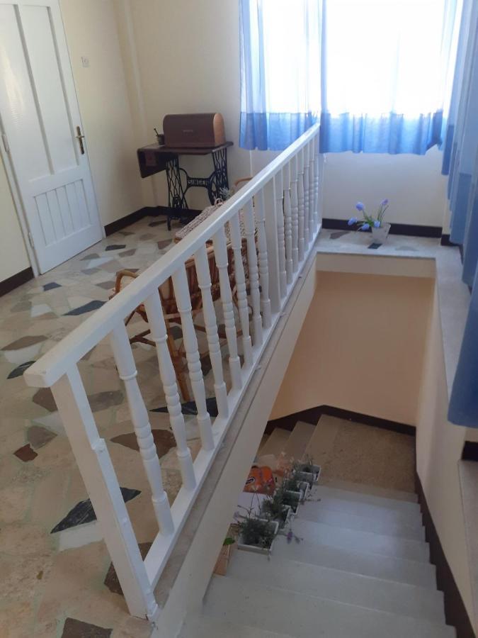 Kuca Sa Pogledom Na More- Paula Baška Dış mekan fotoğraf